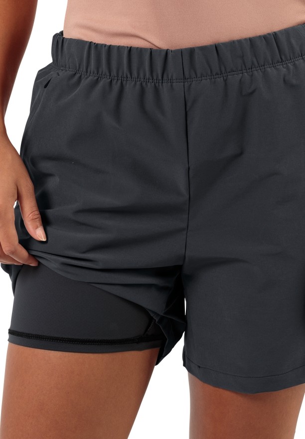 Black Women Jack Wolfskin Bike Commute Shorts | 28918610