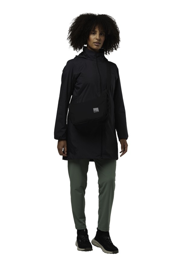 Black Women Jack Wolfskin Honigberg Shoulder Bags | 45816295