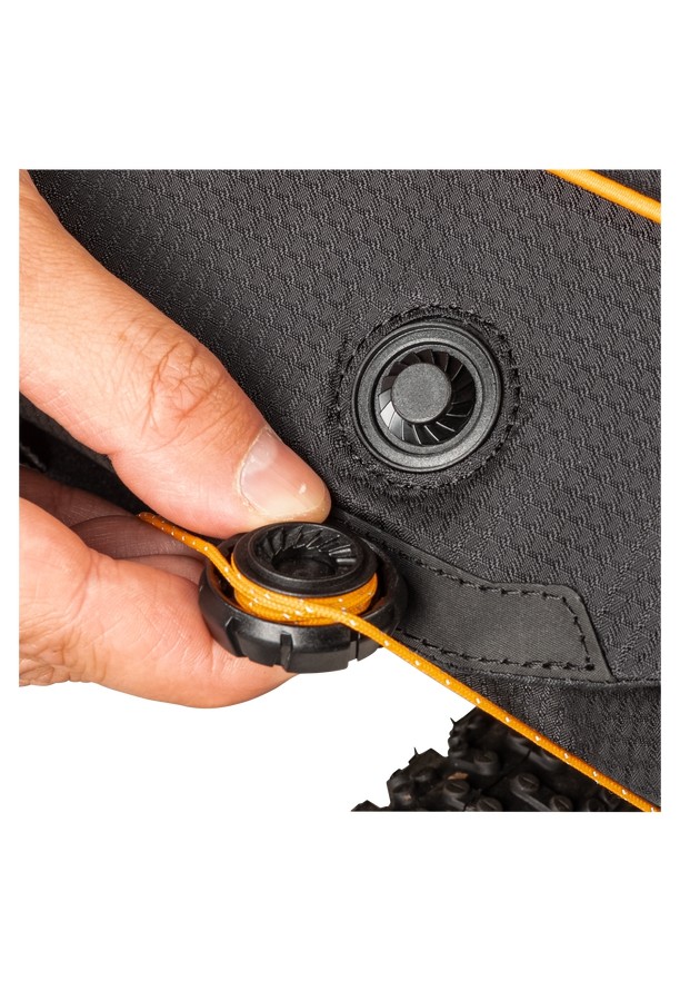 Black Women Jack Wolfskin Morobbia Bar Roll Bike Bag | 20612198