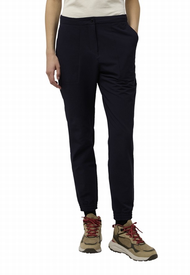 Black Women Jack Wolfskin Newport Pants | 88815652