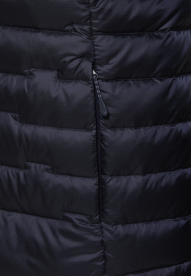 Black Women Jack Wolfskin Passamani Down Jackets | 69358026