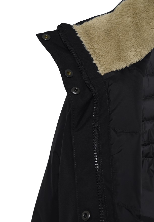 Black Women Jack Wolfskin Wintertor Coats | 95384663