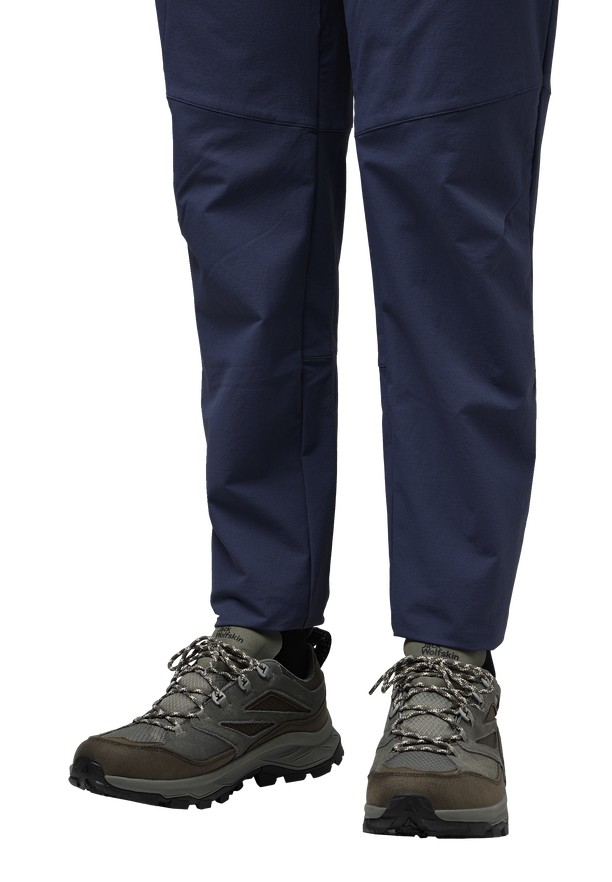Coffee Men Jack Wolfskin Cyrox Texapore Low Hiking Shoes | 23627586