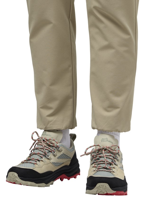 White Women Jack Wolfskin Cyrox Texapore Low Hiking Shoes | 13392299