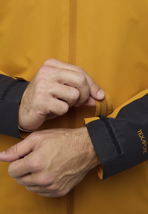 Yellow Men Jack Wolfskin Jasper Ins Winter Jackets | 77375245