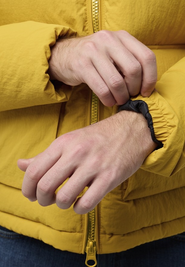 Yellow Men Jack Wolfskin Nordlicht Down Jackets | 95220741